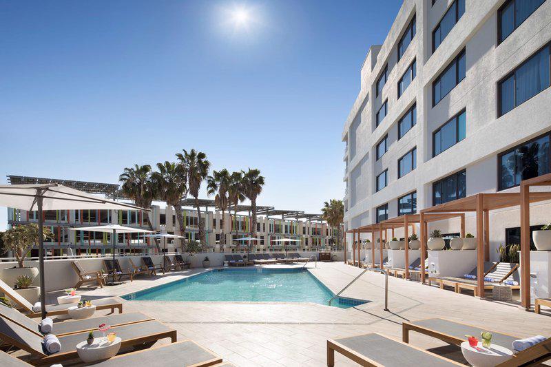 Foto Hilton Santa Monica Hotel en Suites **** Santa Monica
