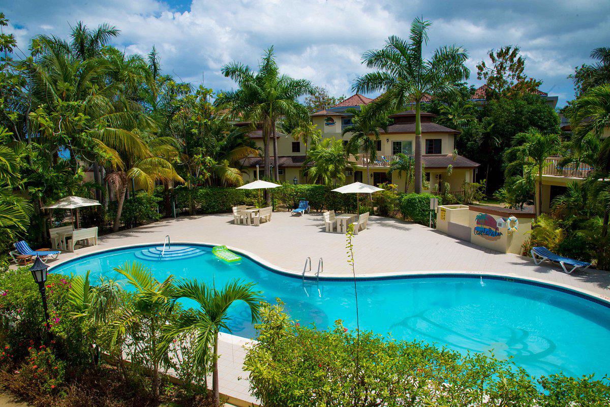 Coco la Palm Seaside Resort