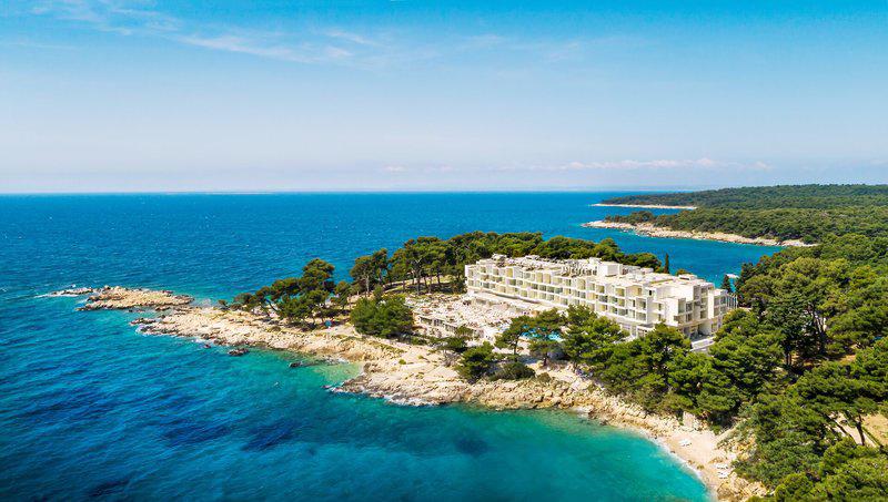 valamar-carolina-hotel-villas