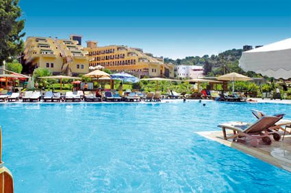 Foto Hotel Golden Age **** Yalikavak