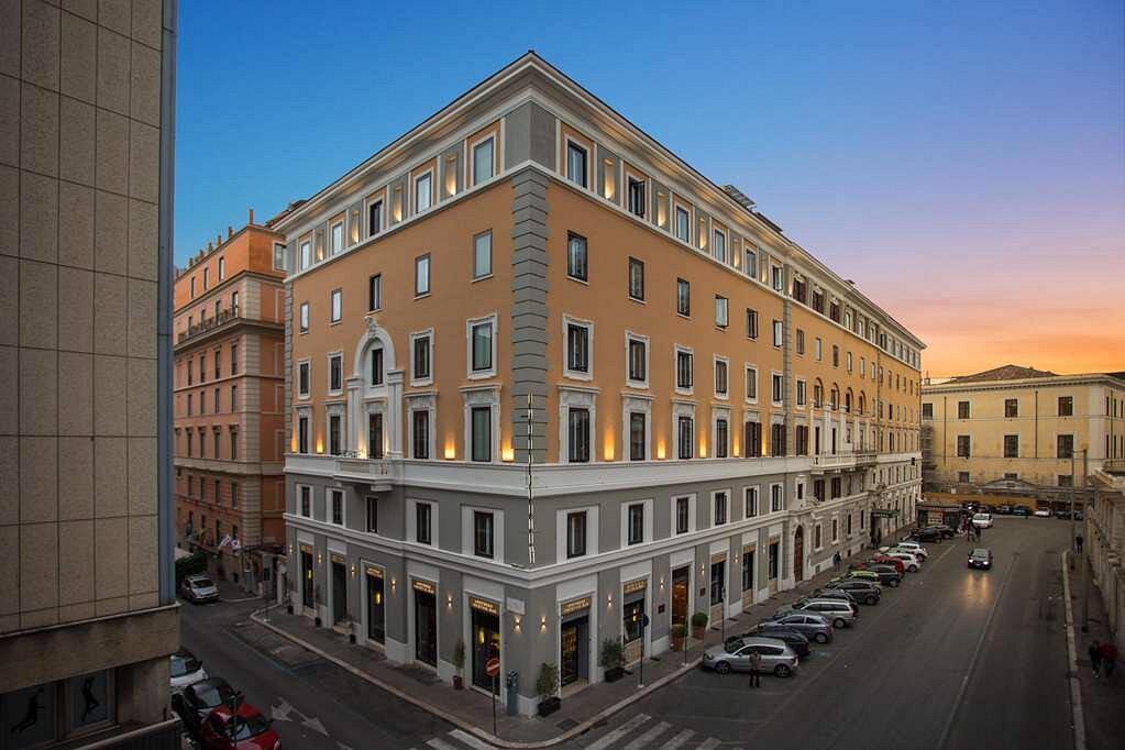Foto Golden Tulip Piram **** Rome