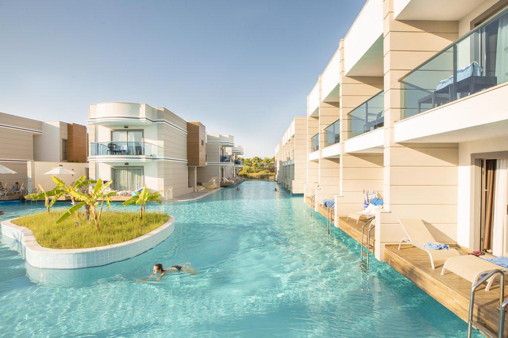 Aquasis De Luxe Resort en Spa