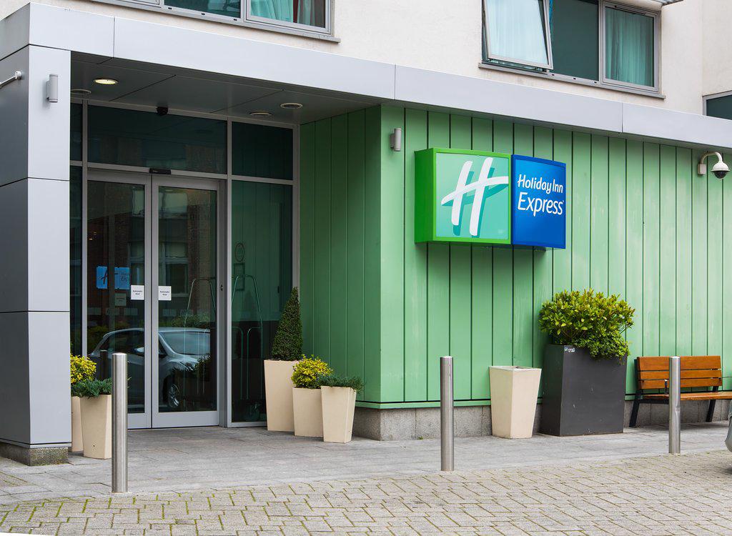 holiday-inn-express-newcastle-city-centre