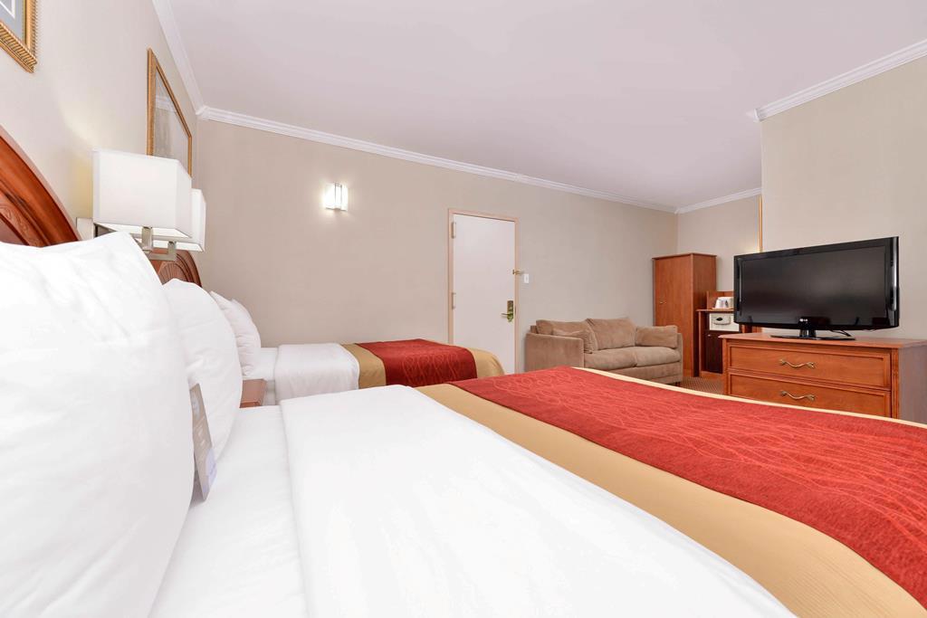 The Heritage Hotel