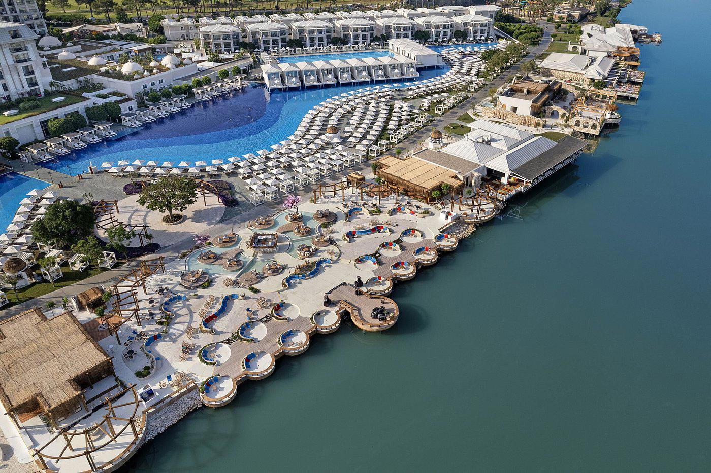 titanic-deluxe-golf-belek