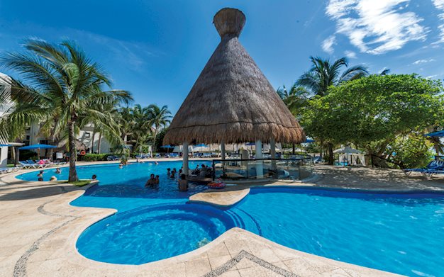 the-reef-playacar-resort