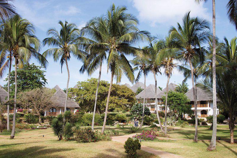 Hotel Bluebay Beach Resort en Spa - Kiwengwa - D-reizen