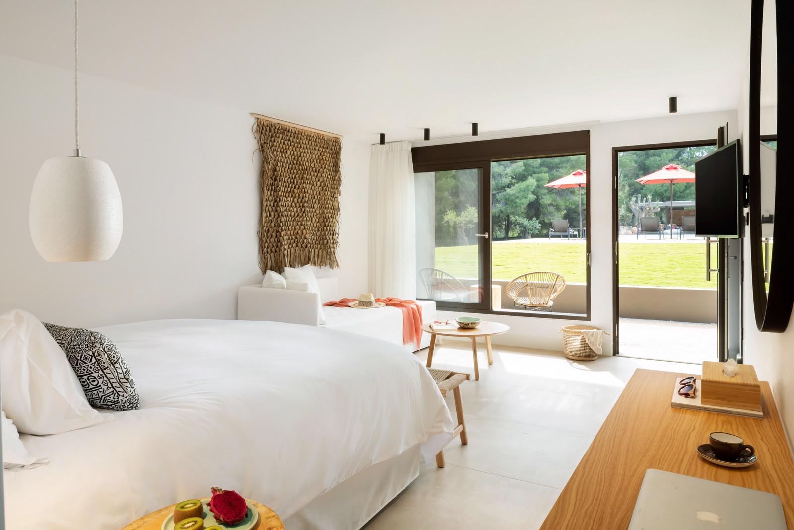 amantes-villas-and-suites
