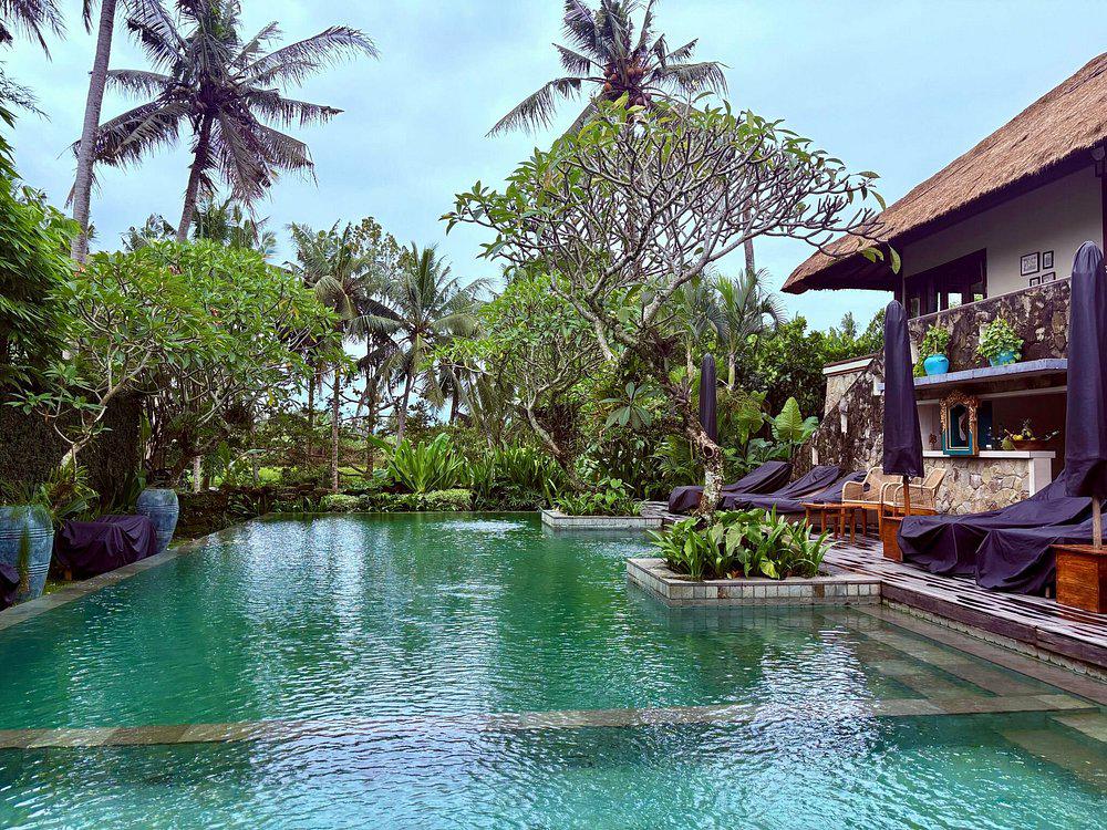 Radha Phala Resort en Spa foto 2