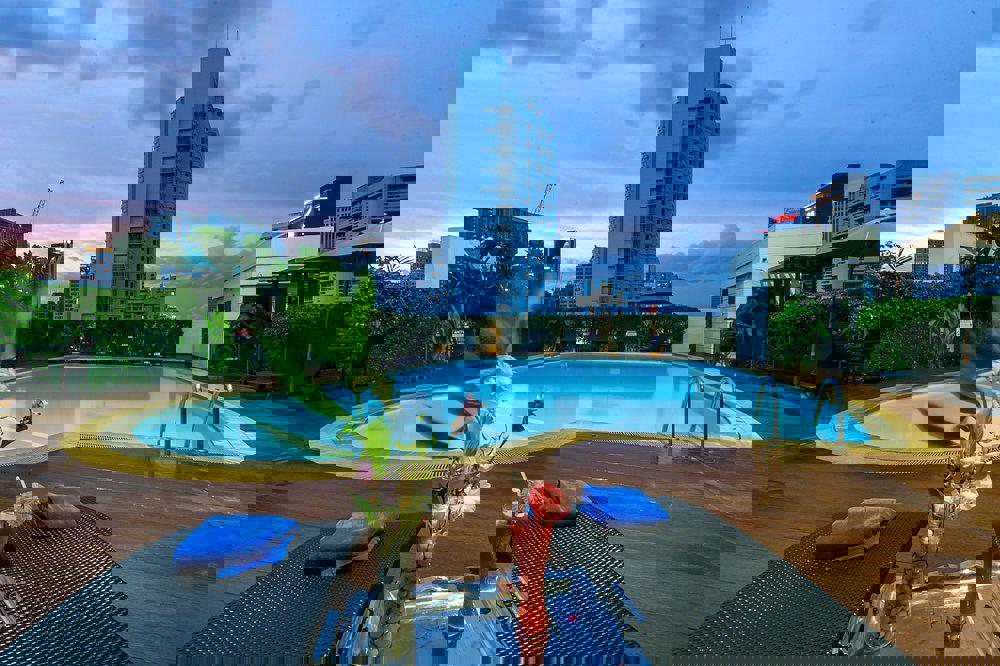 Lohas Residences Hotel