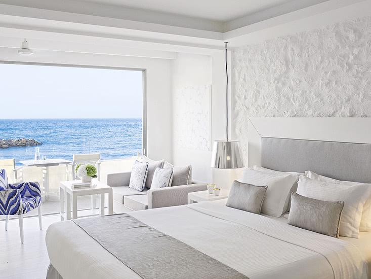 Knossos Beach Bungalows