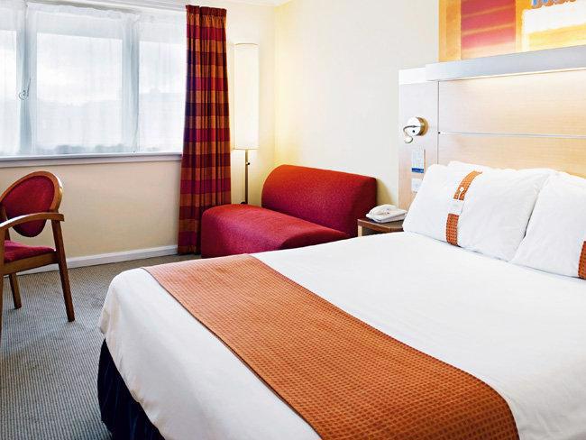 holiday-inn-leith-waterfront