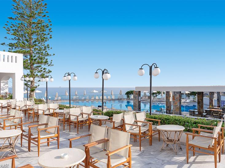 Maritimo Beach