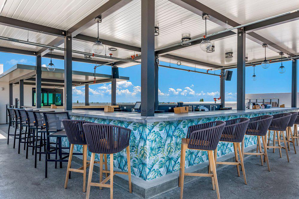 cambria-st-petersburg-madeira-beach-marina