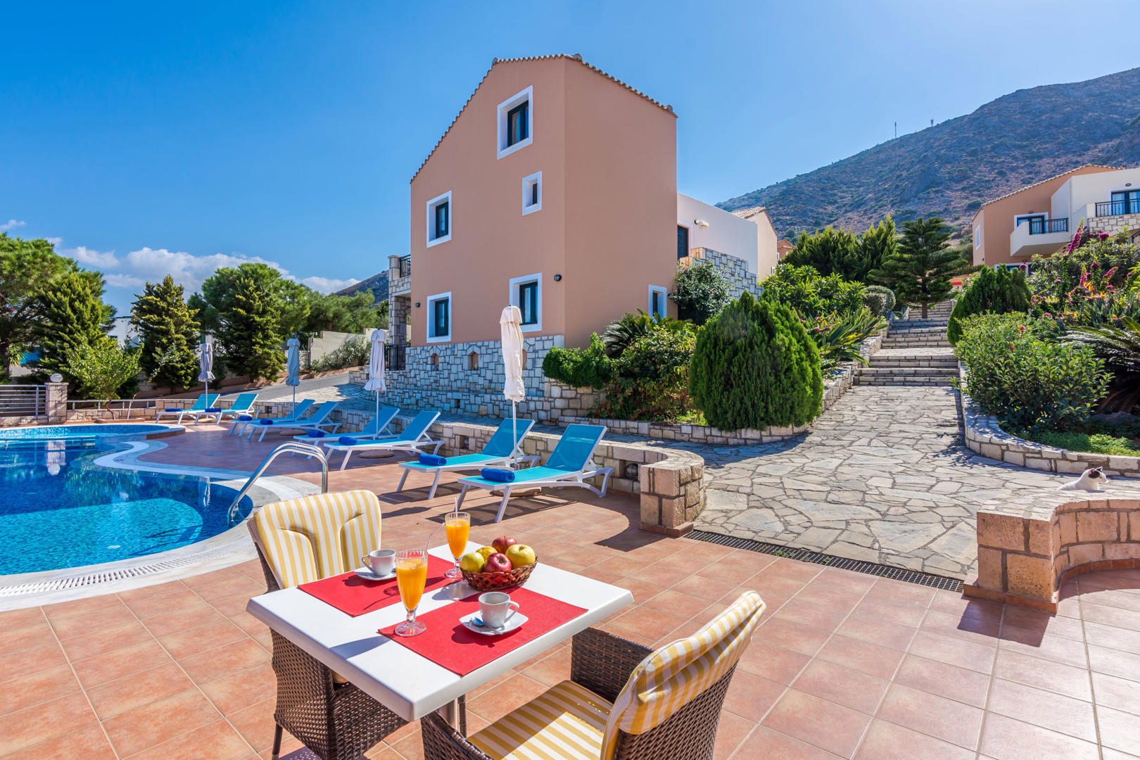 Foto Pilots Villas Luxury Suites **** Koutouloufari