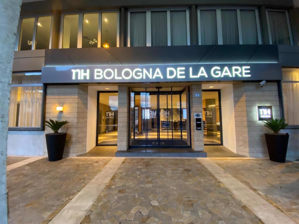 nh-bologna-de-la-gare