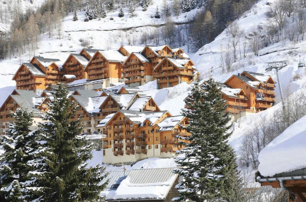 residence-les-chalets-de-la-vallee-d-or