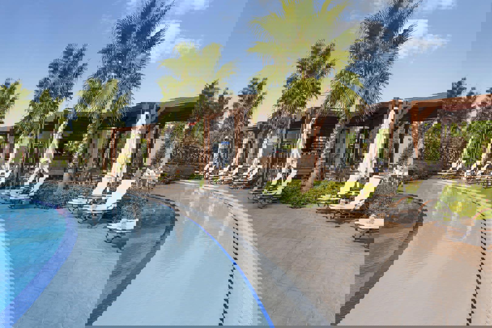 hotel-aska-lara-river-suites