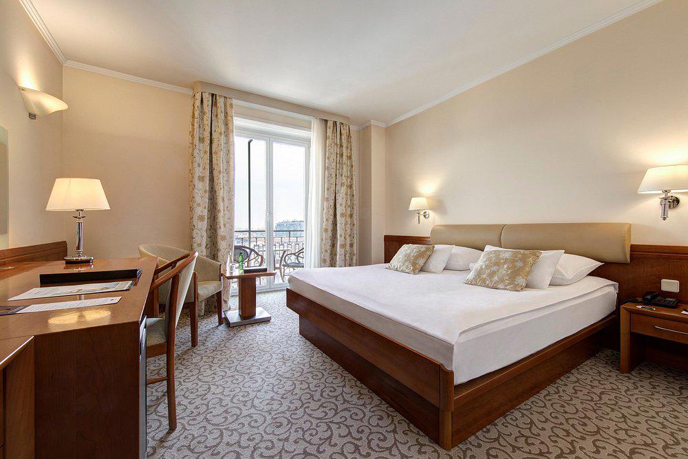 Foto Hotel Eurostars uHOTEL **** Ljubljana
