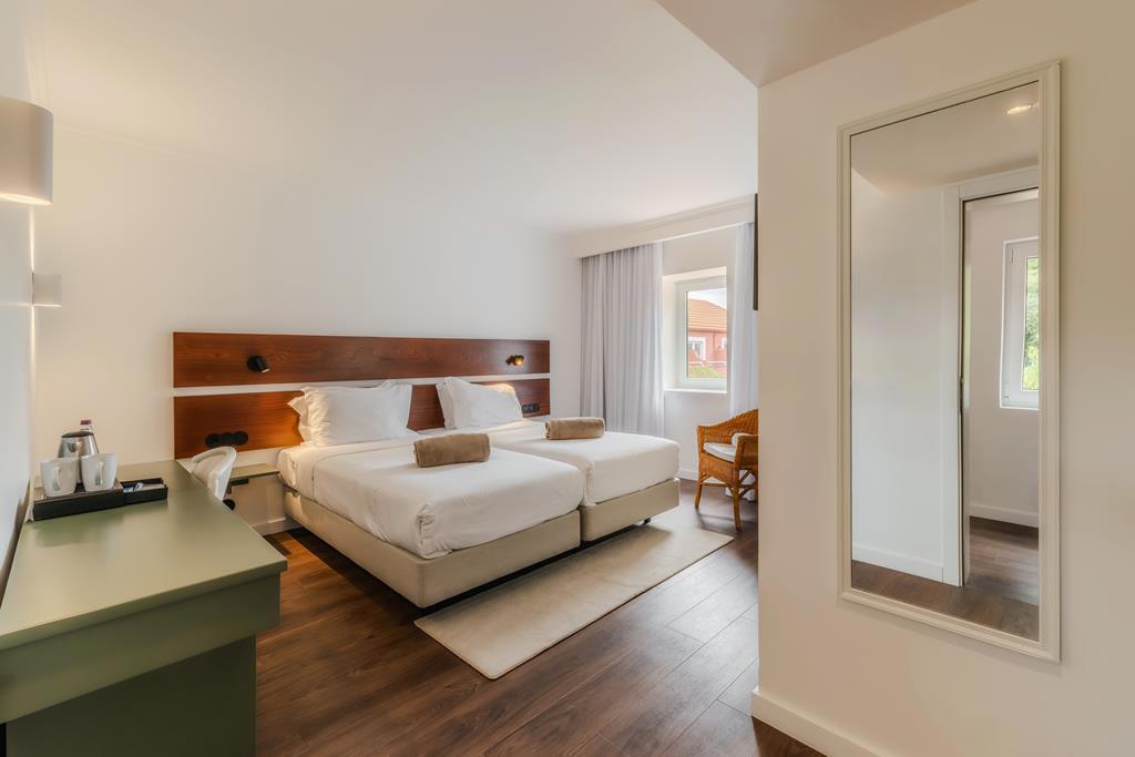 enotel-santo-da-serra