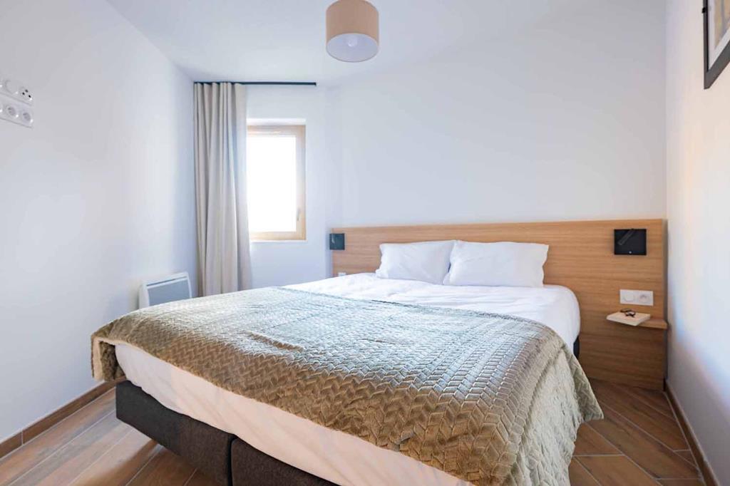 residence-arya-living-stone