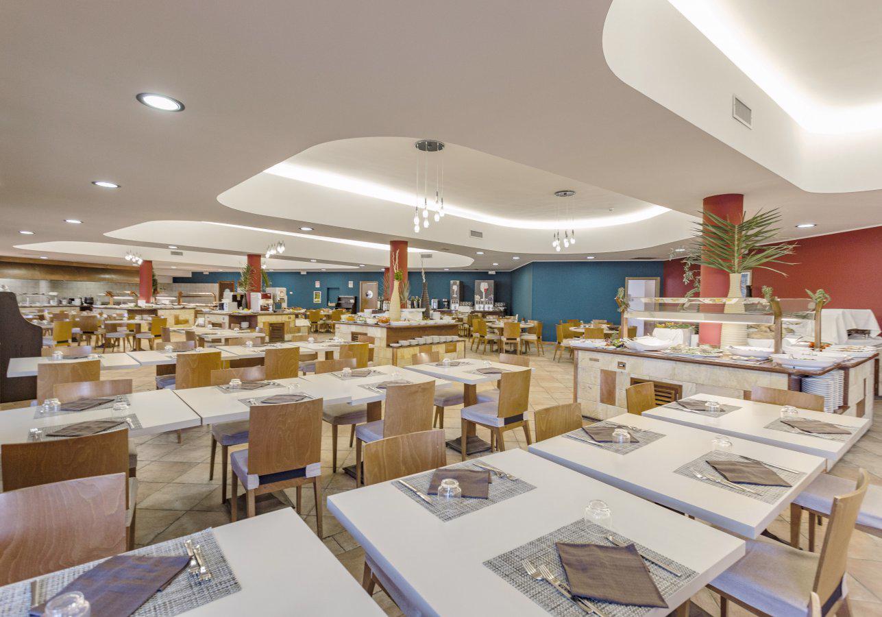 Voi Arenella Resort