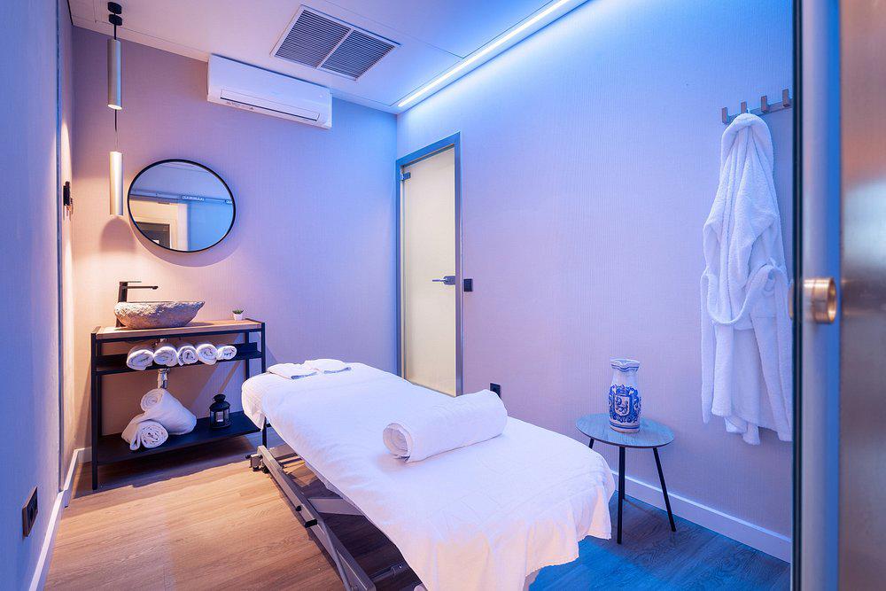 Alexandre Hotel FrontAir