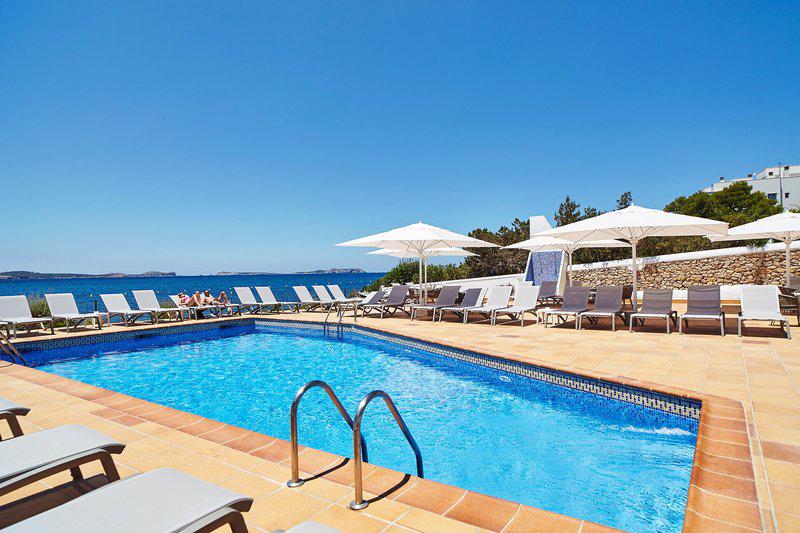 sol-bahia-ibiza-suites