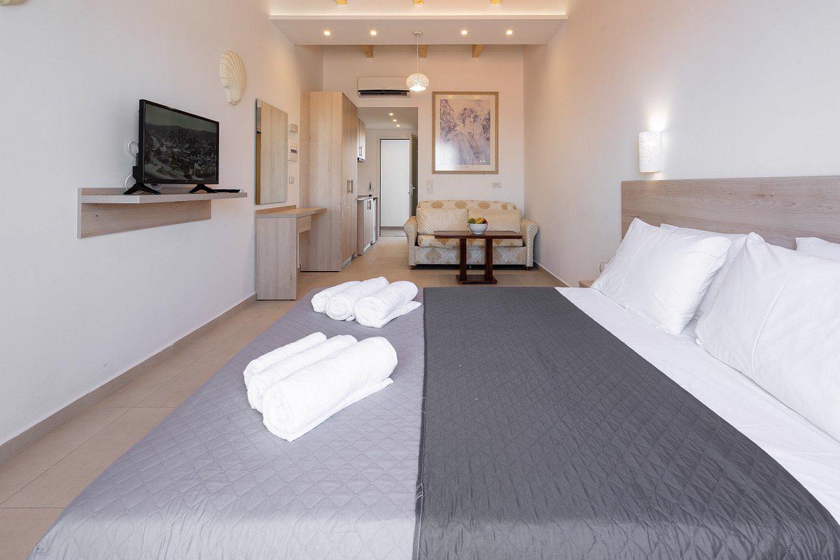 Bivalvia Beach Plus