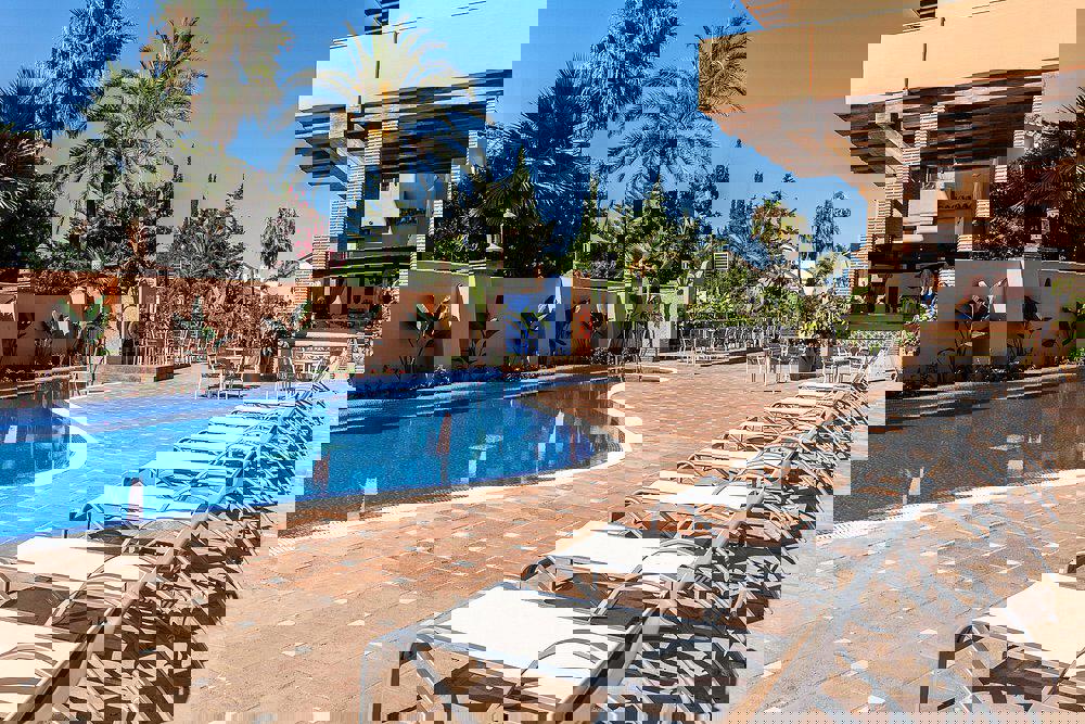 globales-paraiso-beach