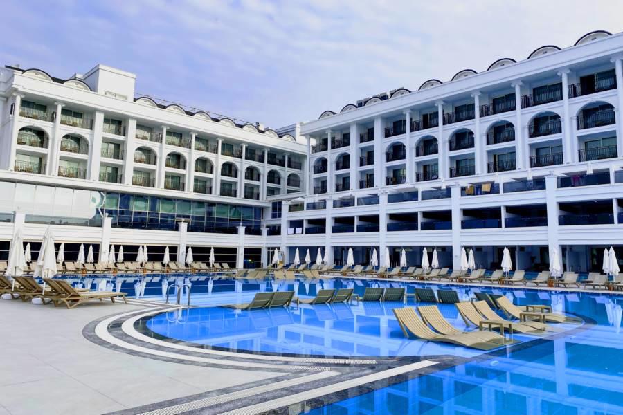 SUNTHALIA Hotels en Resorts