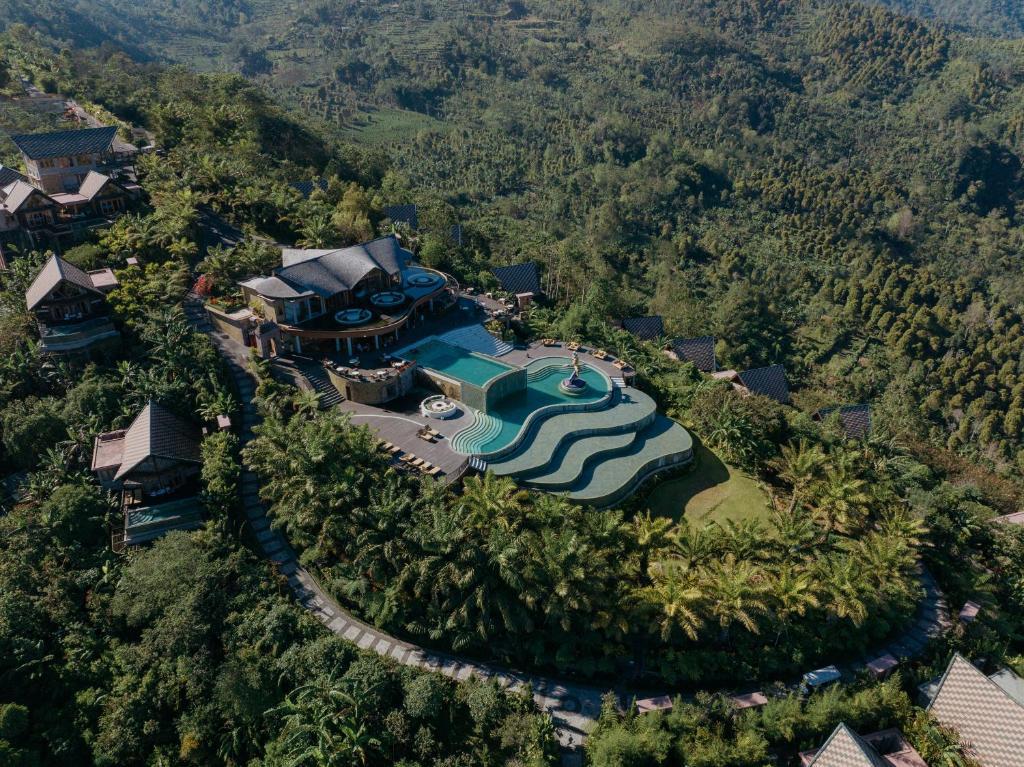 Foto Elevate Bali by Hanging Gardens Munduk ***** Munduk Village