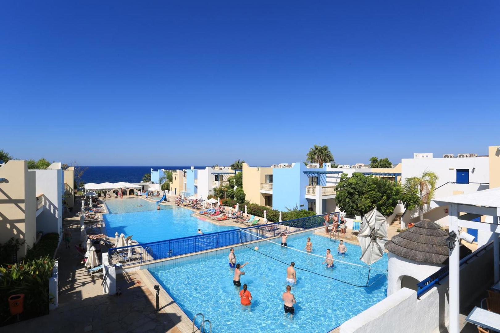 Foto Eleni Holiday Village **** Paphos
