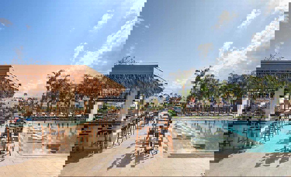 cooee-kyknos-beach