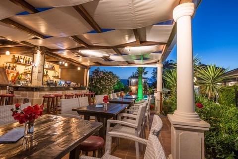 aeolos-boutique-en-suites