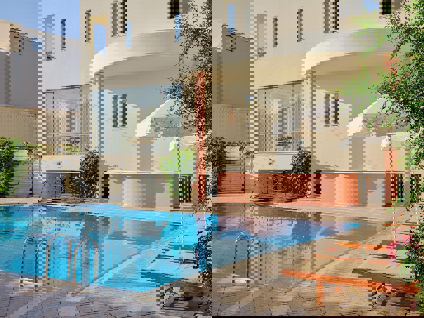 Atlantica Yakinthos
