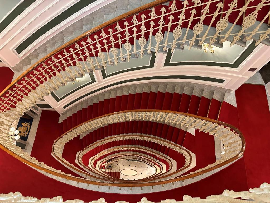 bristol-palace