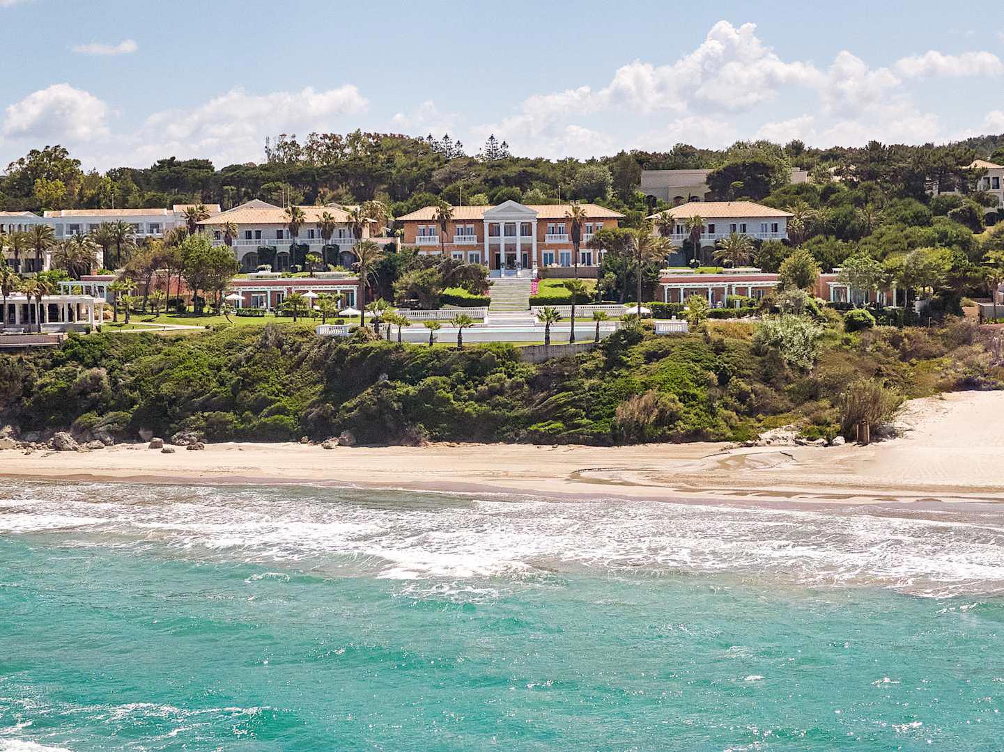 grecotel-mandola-rosa-suites