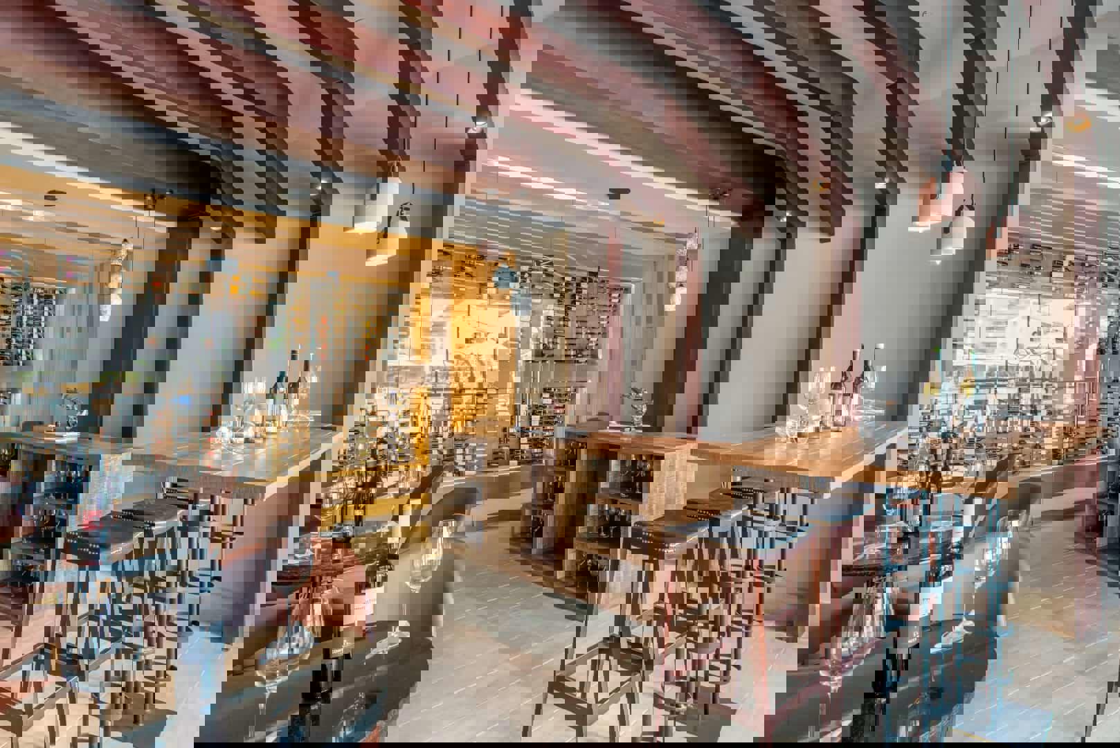 hodelpa-playa-dorada