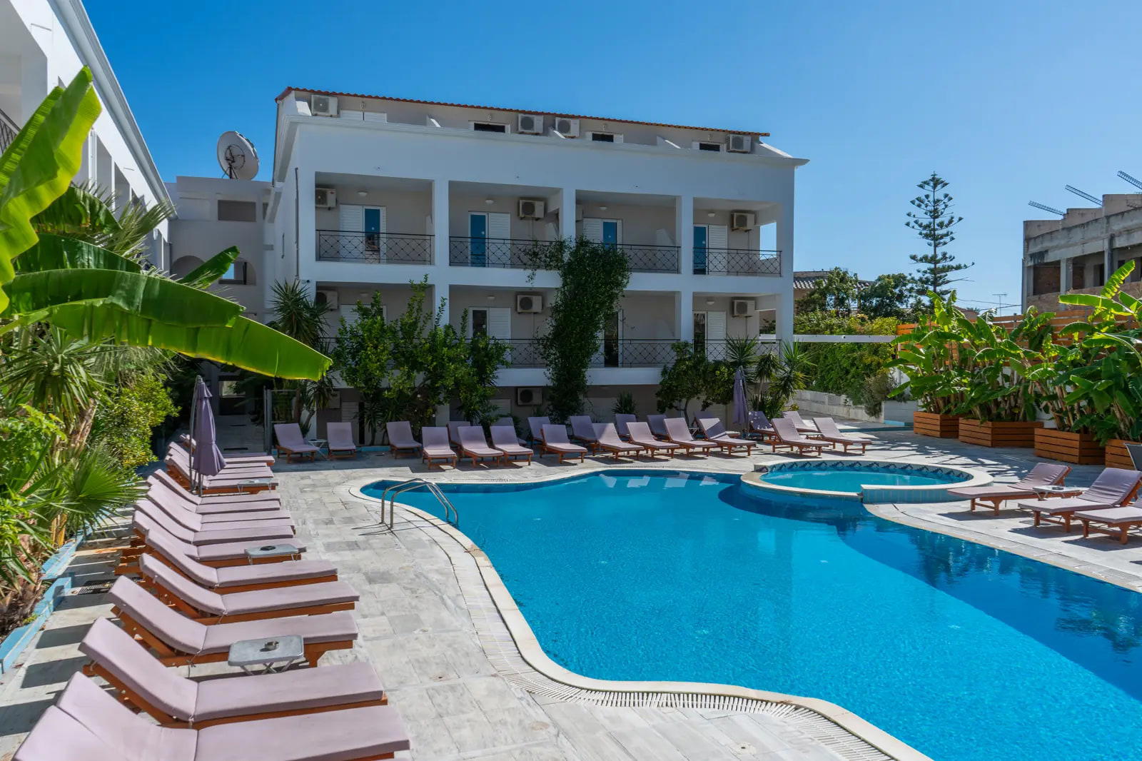 Mojo Hotel