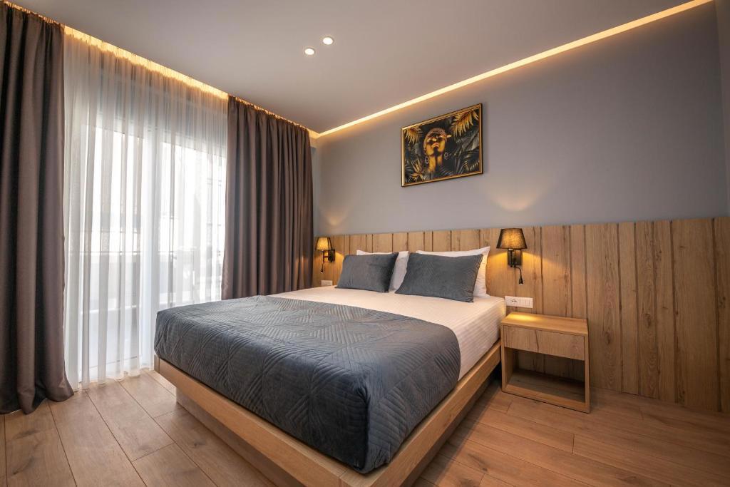 Foto Azure Inn Hotel **** Saranda