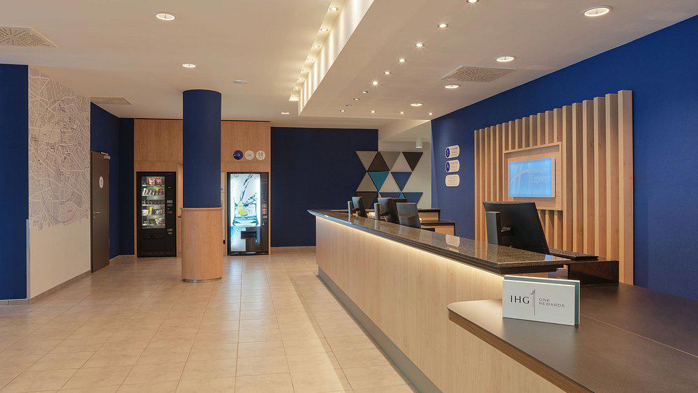 holiday-inn-berlin-west