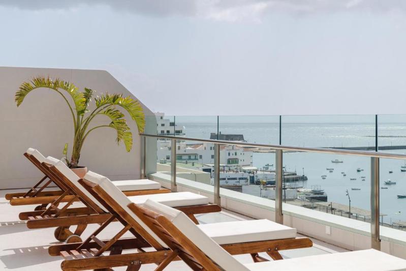 Hotel Plus Fariones Habitat