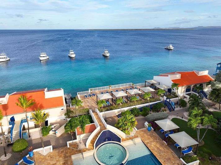 Divi Flamingo Beach Resort en Casino