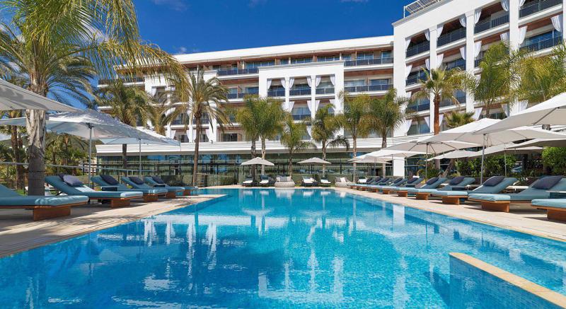 Foto Aguas de Ibiza Grand Luxe Hotel ***** Santa Eulalia