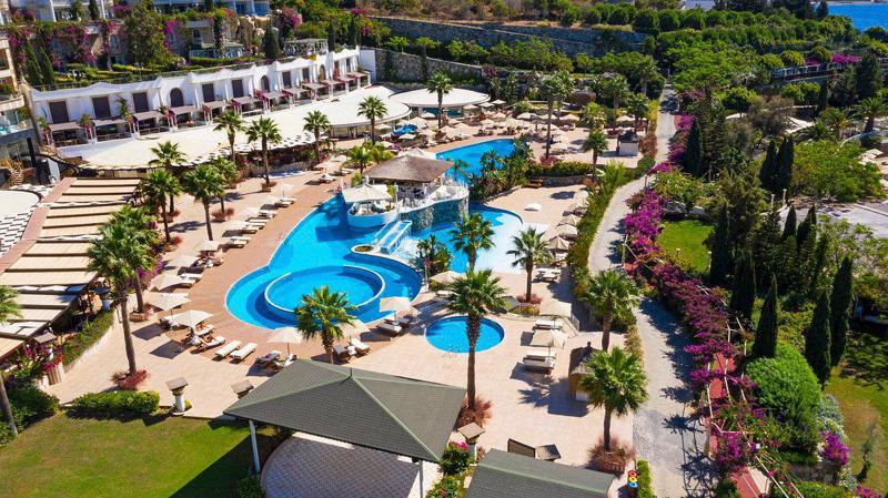 Sianji Well being Resort