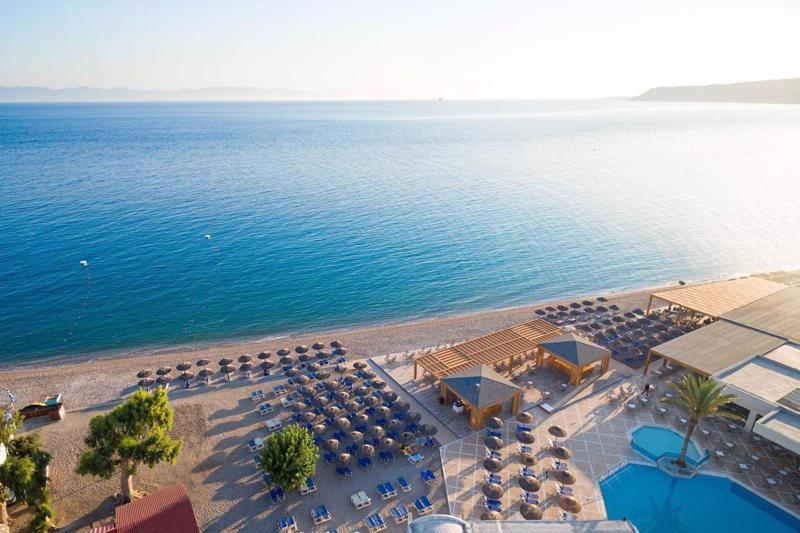 Avra Beach Resort en Bungalows