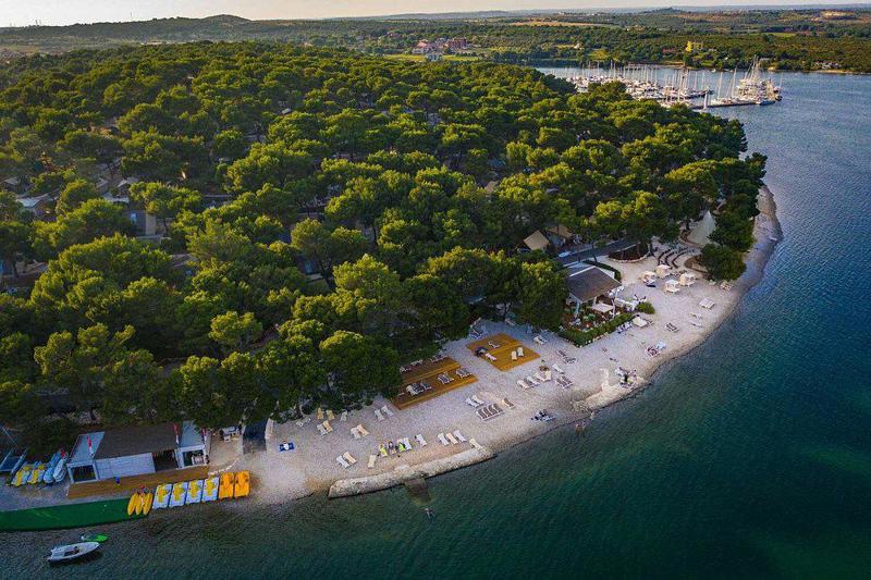 Camping Arena One 99 Glamping