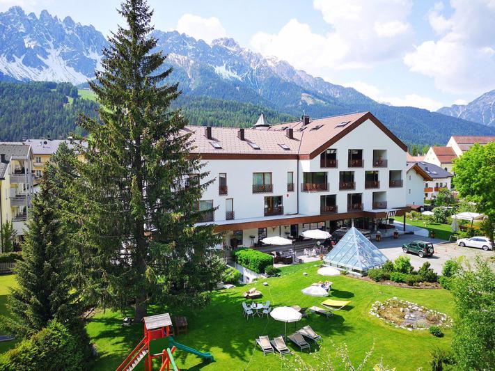 Foto Das Tyrol **** San Candido