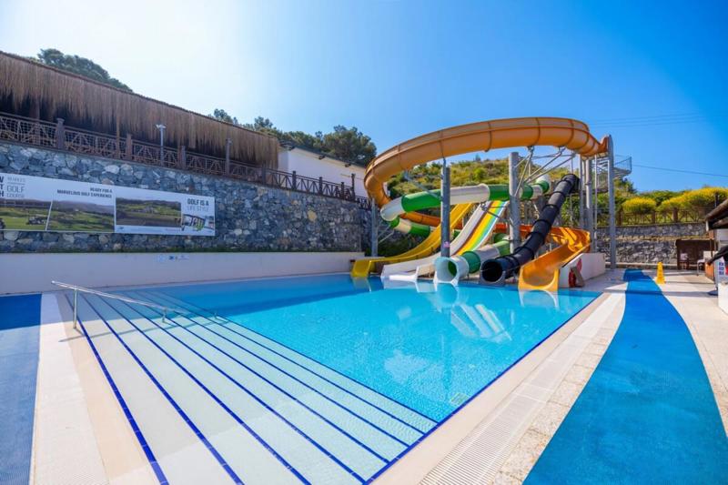 Foto Ramada by Wyndham Resort Kusadasi en Golf ***** Kusadasi